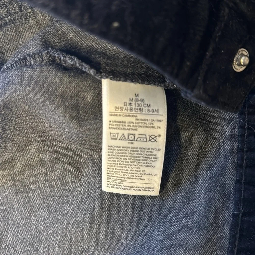 NWT Gap kids velvet‎ jacket! Medium